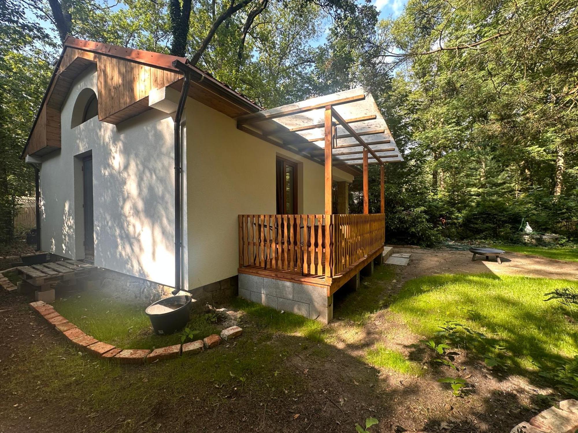 Chatinka Kersku Hradistko  Exterior photo